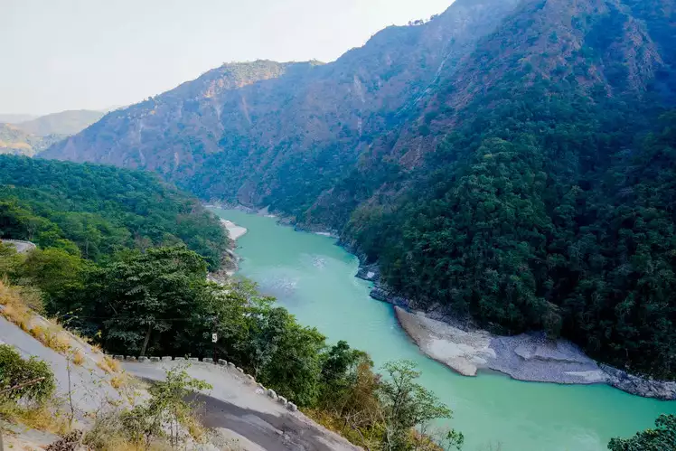 Haldwani to Rishikesh Taxi Service