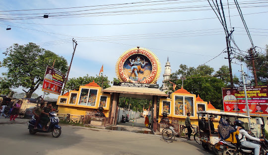 Delhi to Saharanpur Taxi